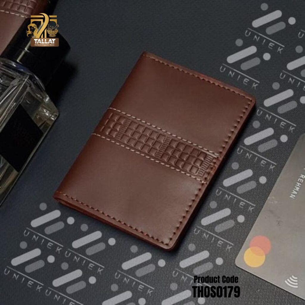 Premium Textured Leather Card Holder Wallet Brown – Sleek Minimalist Design