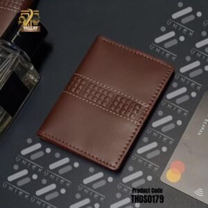 Premium Textured Leather Card Holder Wallet Brown – Sleek Minimalist Design